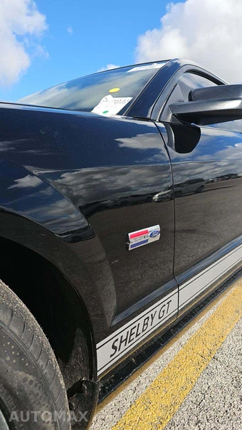 2007 Ford Mustang GT Deluxe Coupe - miniatura 23