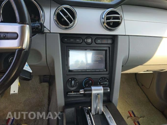 2007 Ford Mustang GT Premium Coupe – miniatura 7