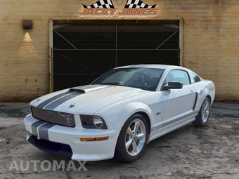 2007 Ford Mustang GT Premium Coupe - miniatura 2