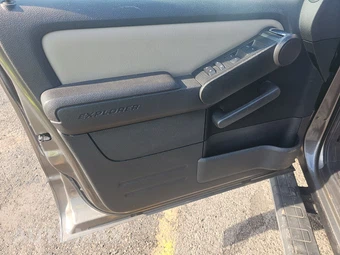 2007 Ford Sport Trac Limited Crew Cab Short Bed - miniatura 9