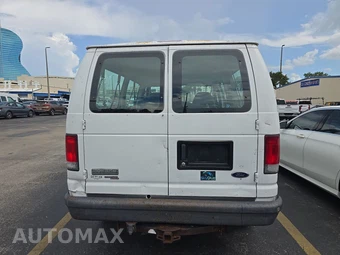 2007 Ford Super Duty E-350 Wagon XL 138.0" WB - miniatura 5