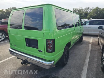 2007 Ford Super Duty E-350 Wagon XLT 138.0" WB - miniatura 4