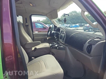 2007 Ford Super Duty E-350 Wagon XLT 138.0" WB - miniatura 8