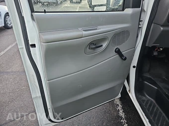 2007 Ford Super Duty E-450 Cutaway DRW - miniatura 9