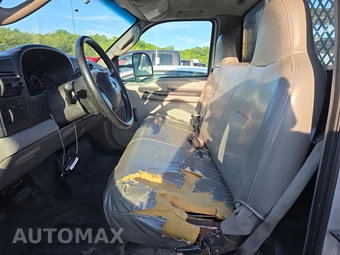2007 Ford Super Duty F-350 Cab Chassis XLT Regular Cab DRW - miniatura 7