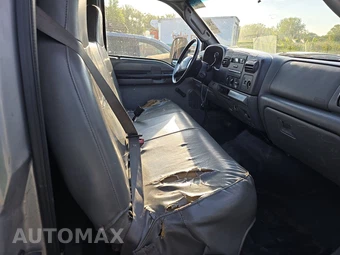 2007 Ford Super Duty F-350 Cab Chassis XLT Regular Cab DRW - miniatura 8