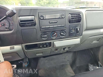 2007 Ford Super Duty F-350 XLT Regular Cab Long Bed - miniatura 10