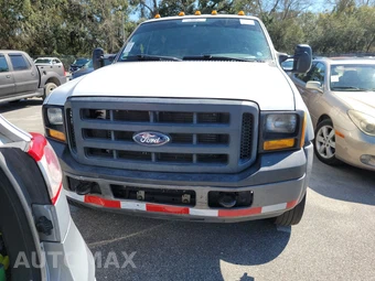 2007 Ford Super Duty F-450 Cab Chassis XL Crew Cab DRW - miniatura 12