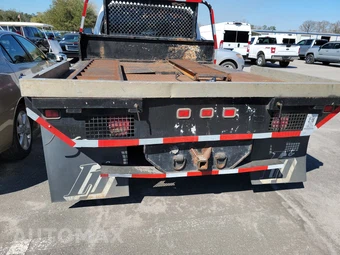 2007 Ford Super Duty F-450 Cab Chassis XL Crew Cab DRW - miniatura 13