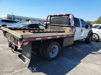 2007 Ford Super Duty F-450 Cab Chassis XL Crew Cab DRW - miniatura 4