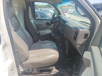 2007 GMC Savana 3500 Cutaway 1WT 8600 GVWR - miniatura 15