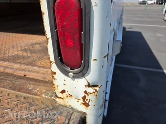 2007 GMC W4500 W45042 Low Tilt - miniatura 29