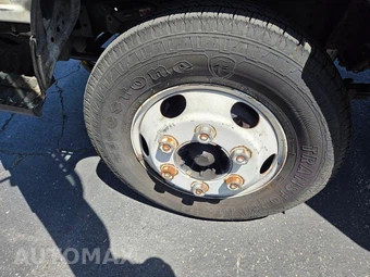 2007 GMC W4500 W45042 Low Tilt - miniatura 33