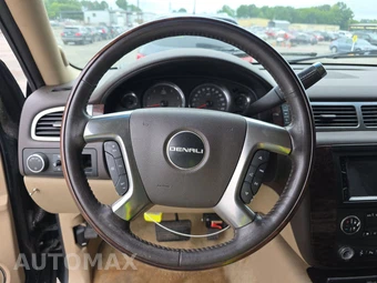 2007 GMC Yukon Denali 5SA – miniatura 10
