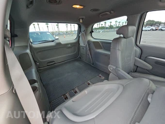 2007 Hyundai Entourage Limited 118.9" WB - miniatura 20
