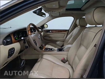 2007 Jaguar XJ8 - miniatura 7