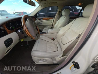 2007 Jaguar XJ8L Vanden Plas – miniatura 7