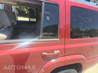 2007 Jeep Commander Limited – miniatura 23