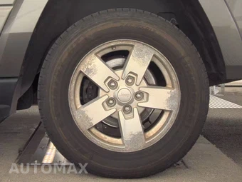 2007 Jeep Commander Sport – miniatura 12