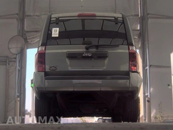 2007 Jeep Commander Sport – miniatura 7