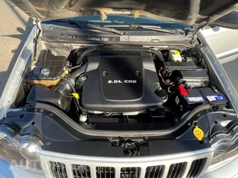 2007 Jeep Grand Cherokee Laredo - miniatura 21