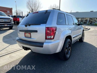 2007 Jeep Grand Cherokee Laredo - miniatura 6