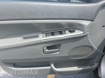 2007 Jeep Grand Cherokee Laredo – miniatura 9