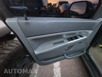 2007 Jeep Grand Cherokee SRT8 - miniatura 15