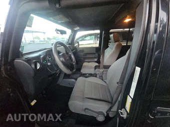 2007 Jeep Wrangler Unlimited Sahara - miniatura 7