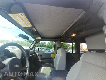 2007 Jeep Wrangler Unlimited Sahara - miniatura 17