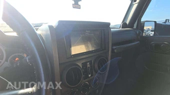 2007 Jeep Wrangler Unlimited Sahara - miniatura 23