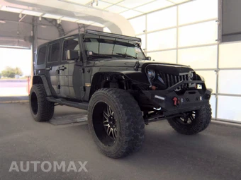 2007 Jeep Wrangler Unlimited Sahara - miniatura 3
