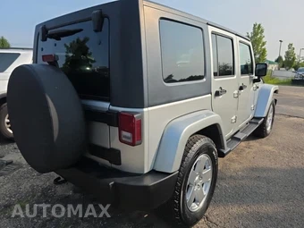 2007 Jeep Wrangler Unlimited Sahara - miniatura 4
