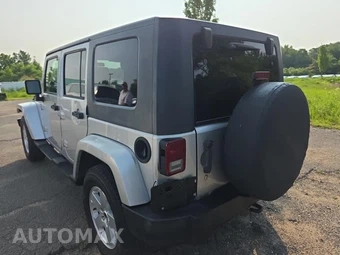 2007 Jeep Wrangler Unlimited Sahara - miniatura 6