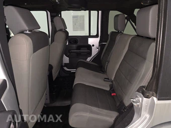 2007 Jeep Wrangler Unlimited X – miniatura 13