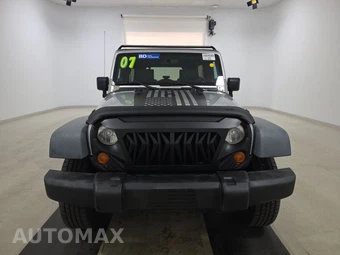 2007 Jeep Wrangler Unlimited X – miniatura 2