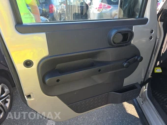 2007 Jeep Wrangler Unlimited X – miniatura 9