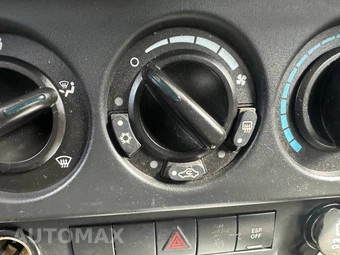2007 Jeep Wrangler X - miniatura 13
