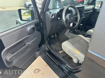 2007 Jeep Wrangler X - miniatura 7