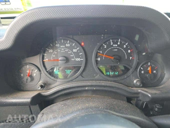 2007 Jeep Wrangler X – miniatura 9