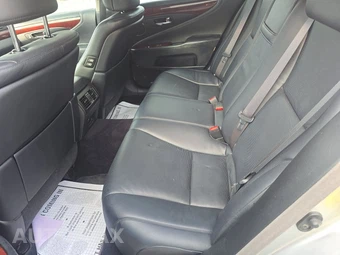 2007 Lexus LS 460 – miniatura 13