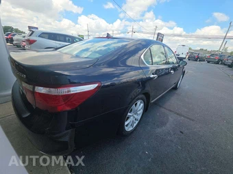 2007 Lexus LS 460 - miniatura 3