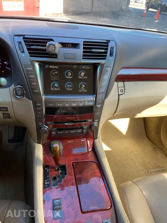 2007 Lexus LS 460 – miniatura 24