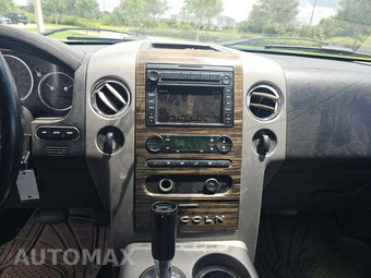 2007 Lincoln Mark LT Crew Cab Medium Bed - miniatura 7