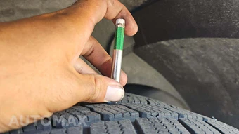2007 Lincoln Navigator L – miniatura 19