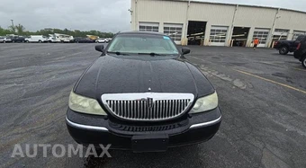 2007 Lincoln Town Car Executive w/Limousine Pkg – miniatura 2
