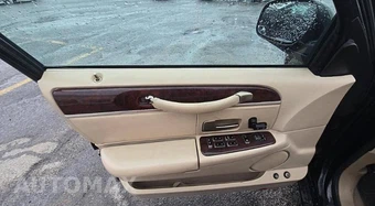 2007 Lincoln Town Car Executive w/Limousine Pkg – miniatura 8