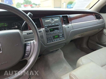 2007 Lincoln Town Car Signature - miniatura 10