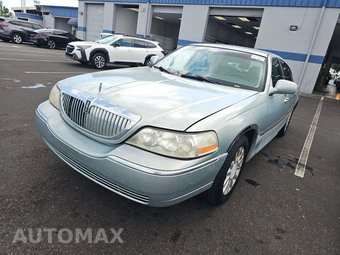 2007 Lincoln Town Car Signature