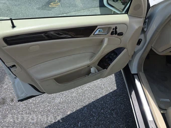 2007 Mercedes-Benz C 280 4MATIC - miniatura 9